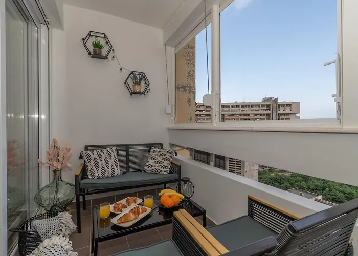 דירה Zozo, Modern Two-bedroom